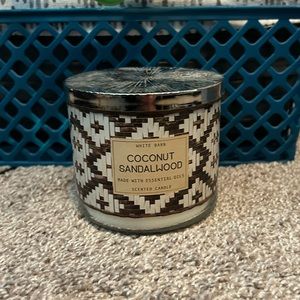 Bath and body works candle